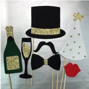 праздничные атрибуты