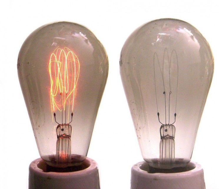 electrical inventions light bulb